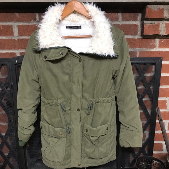 Jackets & Blazers - Brand new w/o tag coat